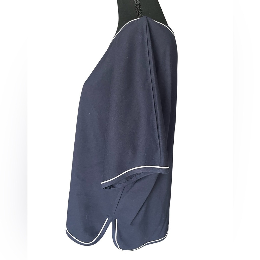 Max Studio Dark Blue Short Sleeve Top with White Trim - Picture 2 of 4